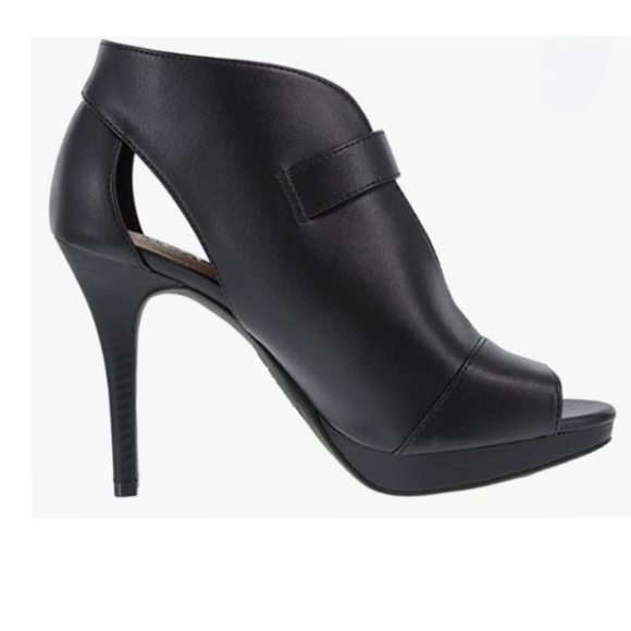 ●SALE●$🇨🇦Hayden's Brash Buckled Bootie - Picture 2 of 12